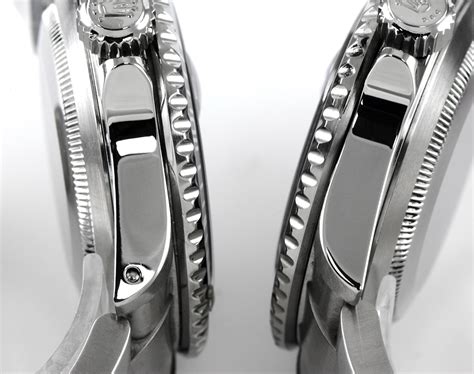 rolex holes vs no holes|rolex 16610 bottom link.